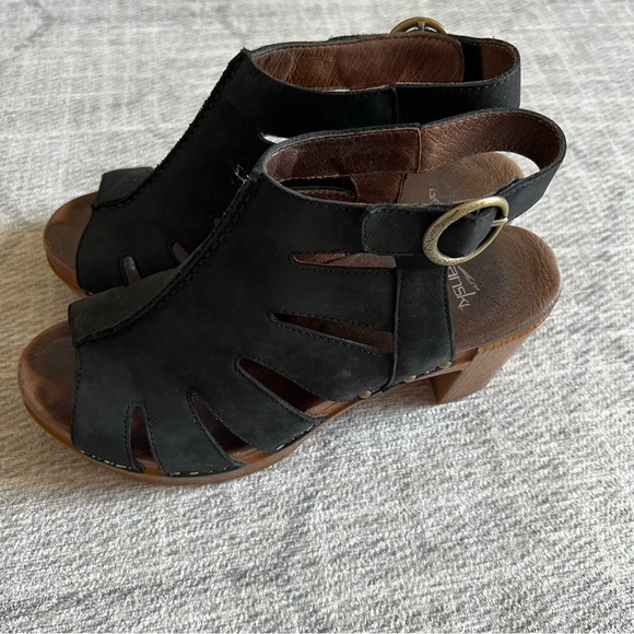 Dansko Black Leather Women's Demetra Slingback Sandals Size 39 - Picture 8 of 12